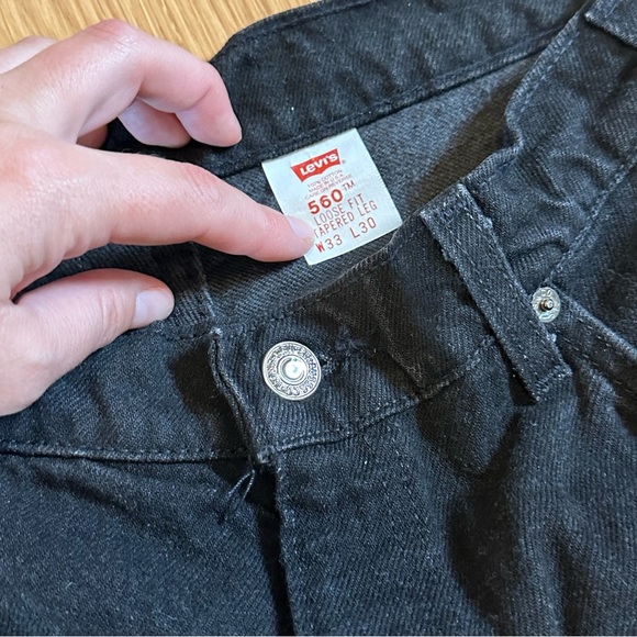 VINTAGE Levis Jeans Mens 33x30 Black 560 Loose Fit Tapered Leg Orange Tab USA - Picture 5 of 8